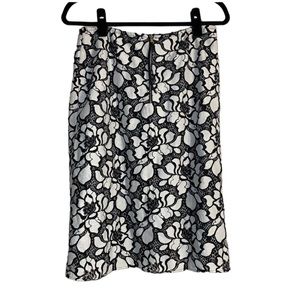Renee C black and white floral print skirt size large